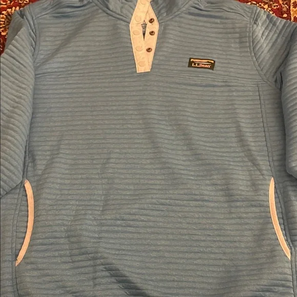 L.L. Bean Women’s plus size quarterneck with buttons - Picture 2 of 6